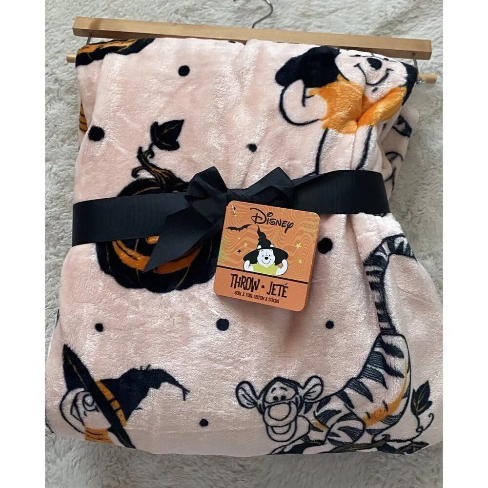 Disney Winnie The Pooh Tigger Piglet Halloween Pink Throw Blanket 60”‎ X 70” NEW